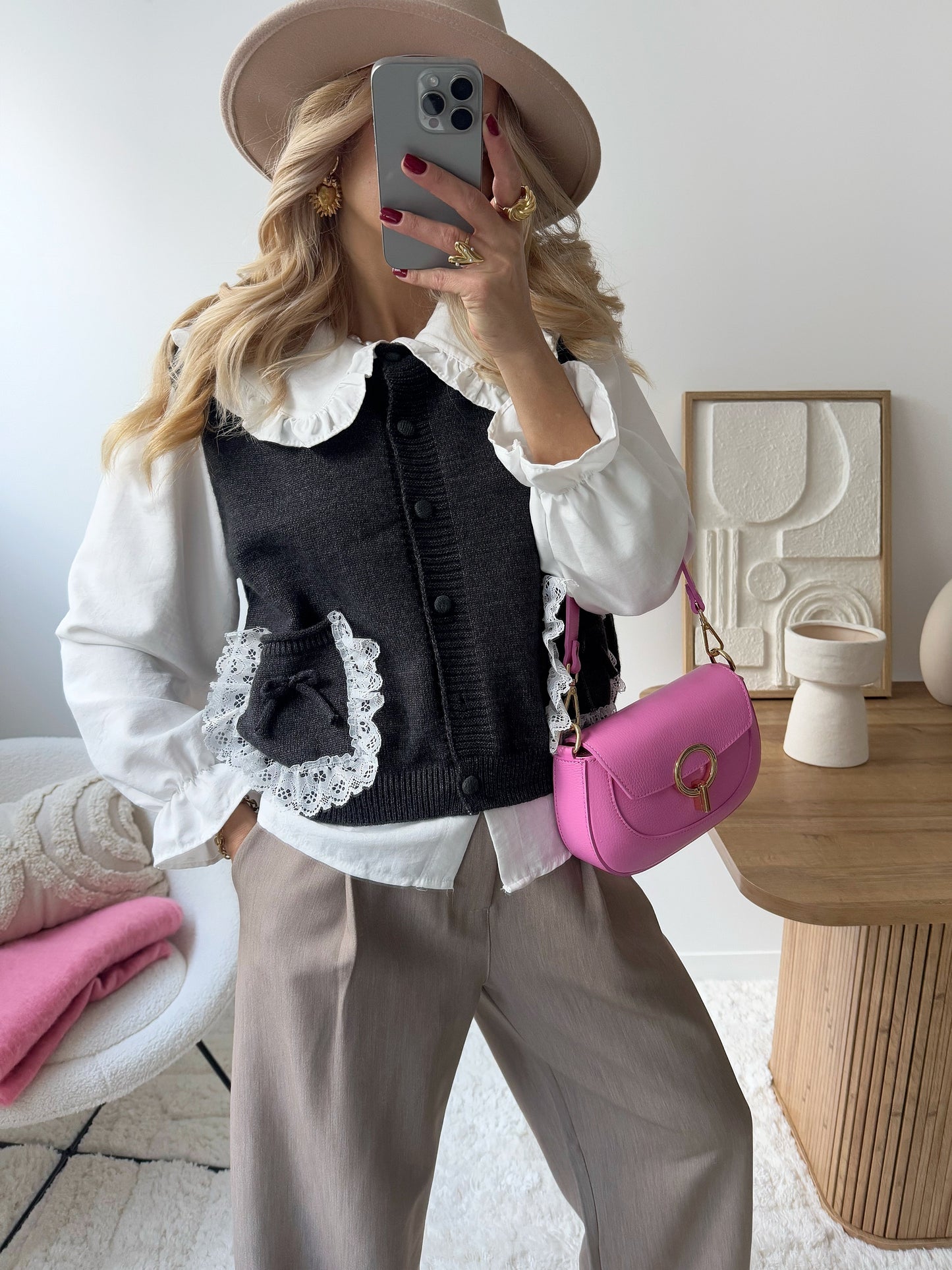 BETHEL 2-in-1 black shirt and sweater set