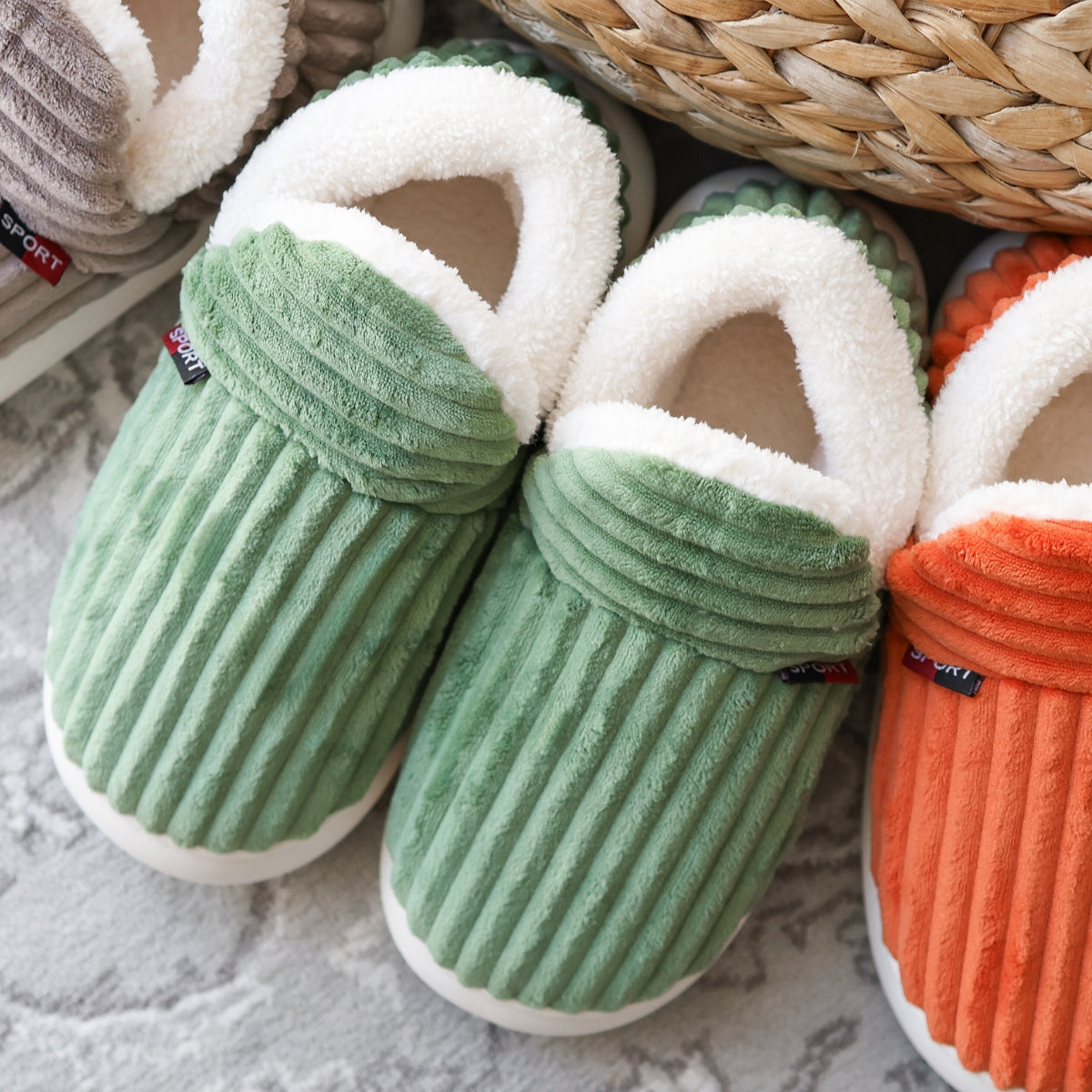 Pluffi | The Cozy & Stylish Slippers