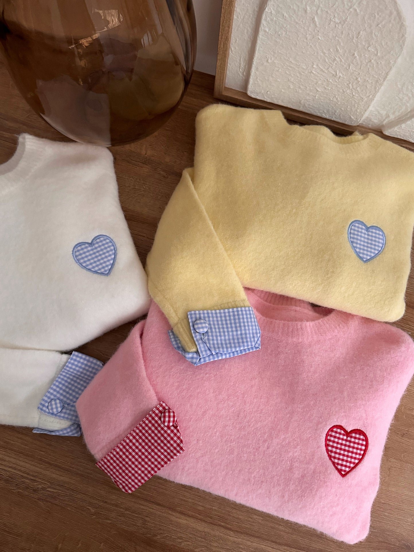 AVELINO pink embroidered gingham print heart sweater