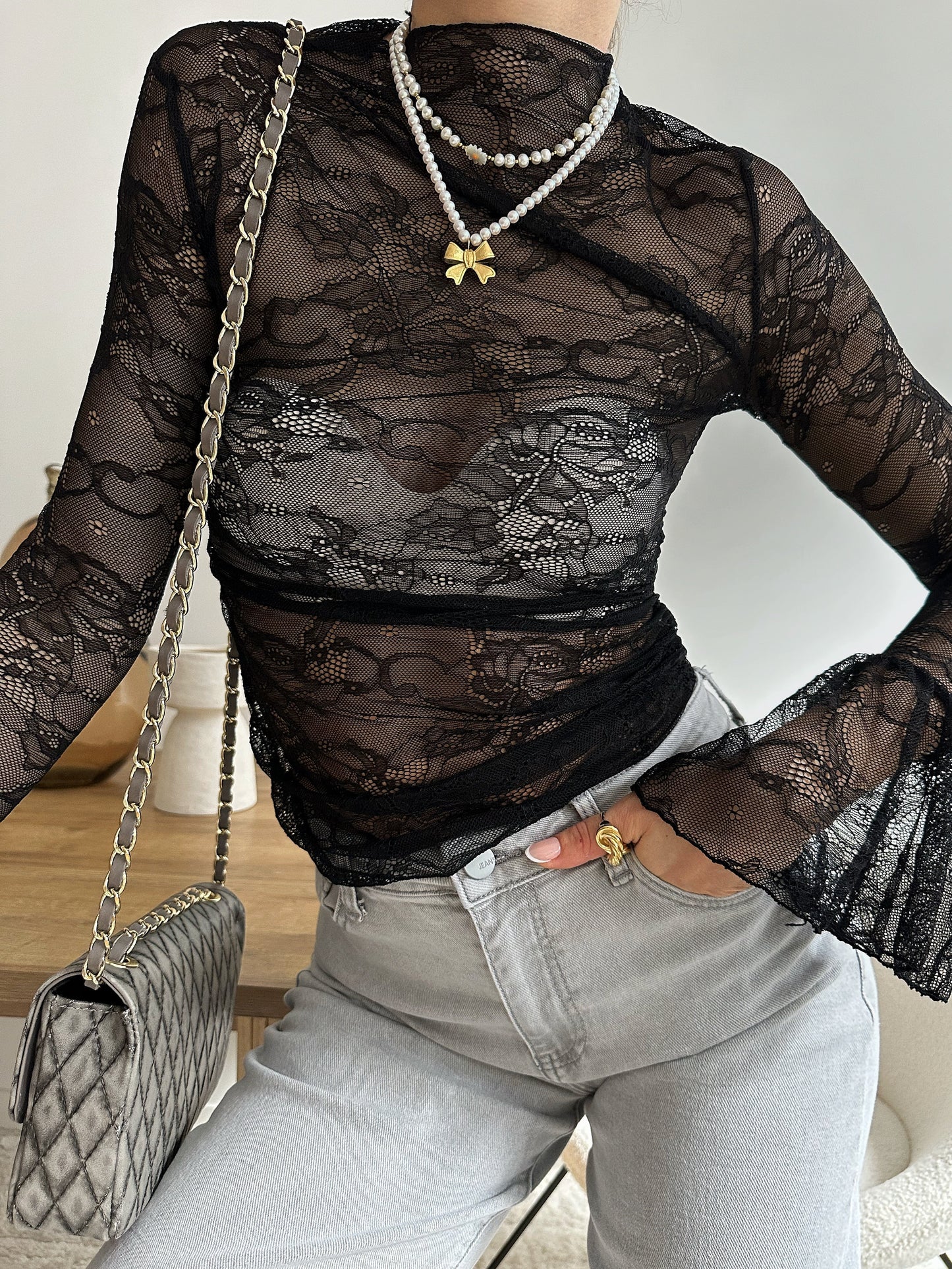 JORDYNE lace top - black