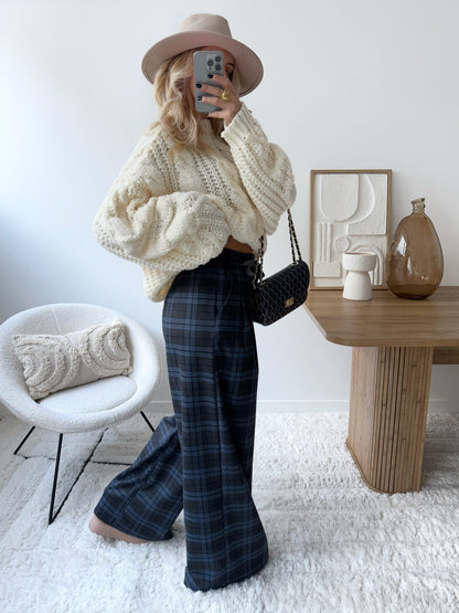CAMBRIDGE blue plaid pants