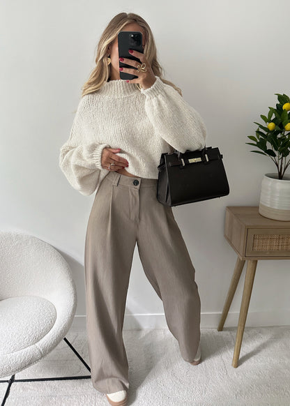 SERNIA beige oversized tailored trousers