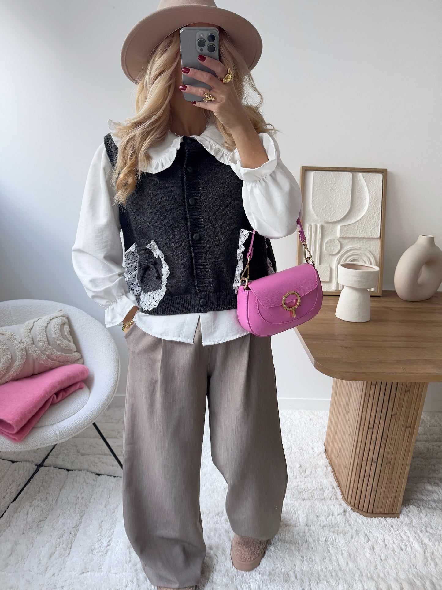 BETHEL 2-in-1 black shirt and sweater set