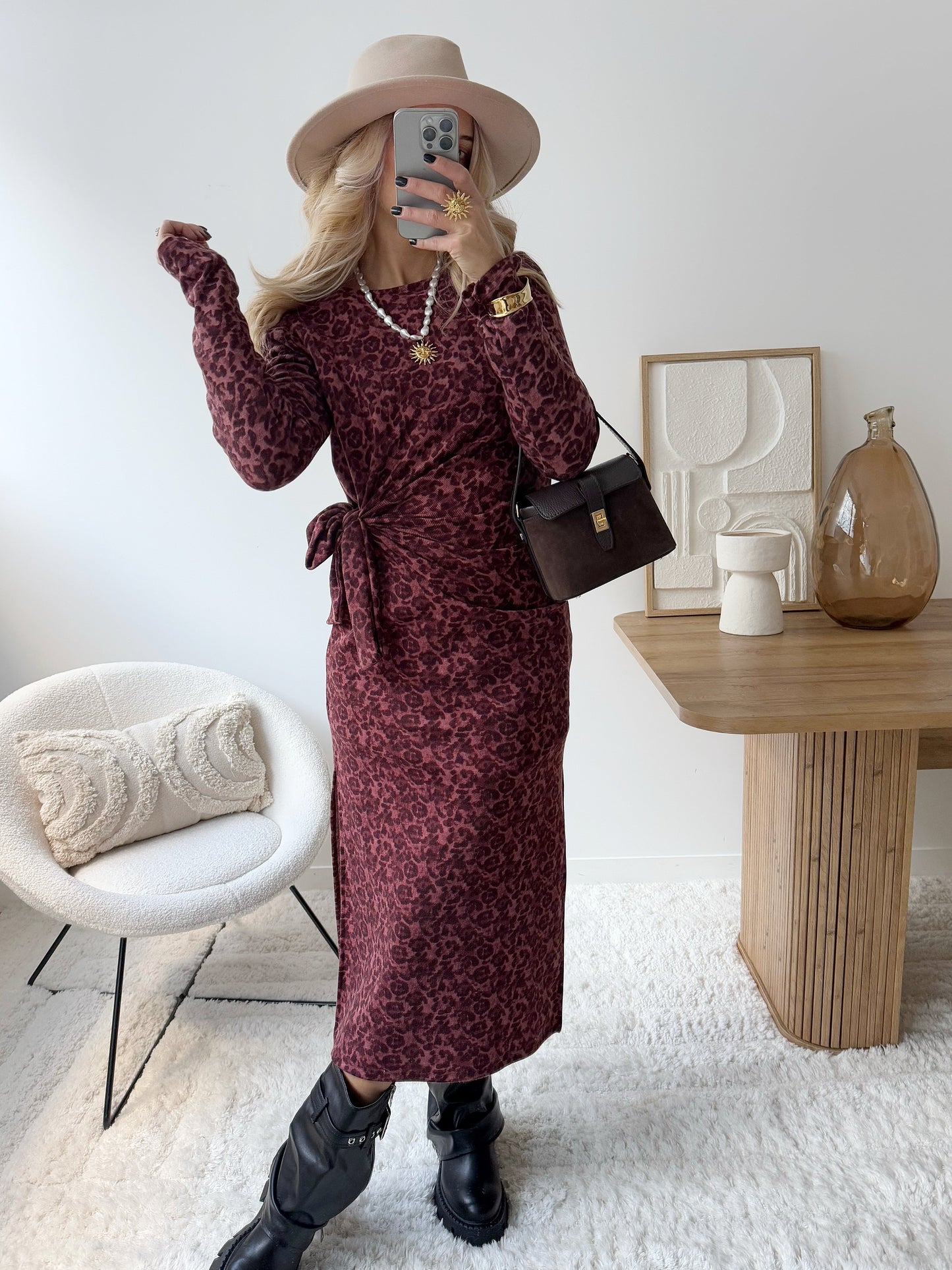 ILHAVI long-sleeved dress